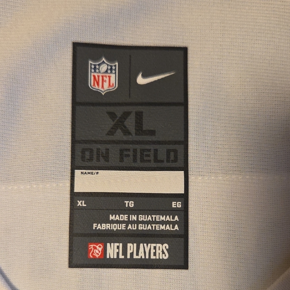 Nike Men's White Jersey with Black Details - Picture 3 of 5